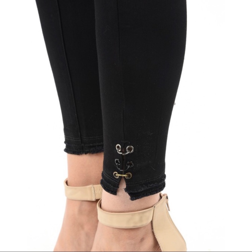 Black Skinny KanCans with Ankle Metal Rings